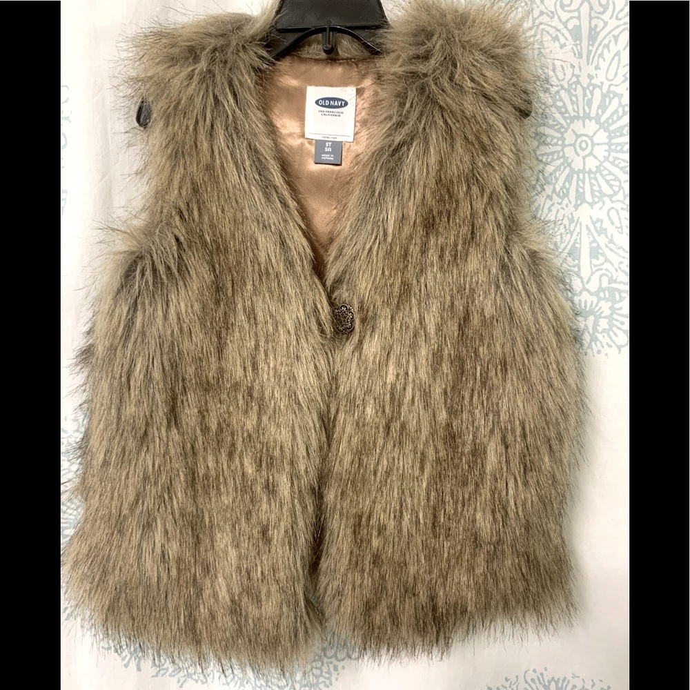 Faux fur vest